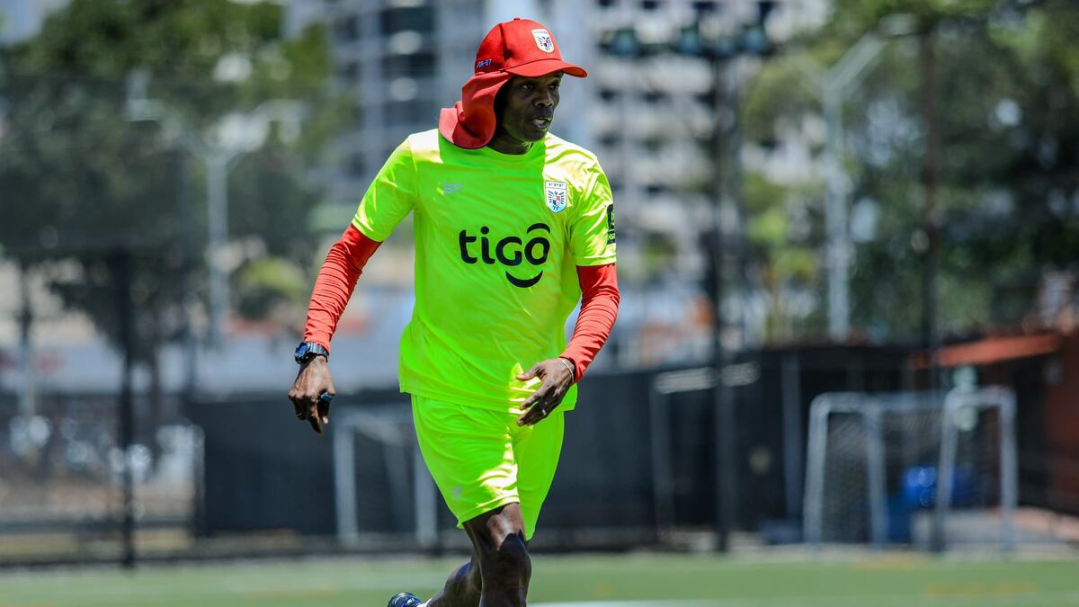 Dely Valdés habla nombres y revela planes de Panamá rumbo a Francia y Chile