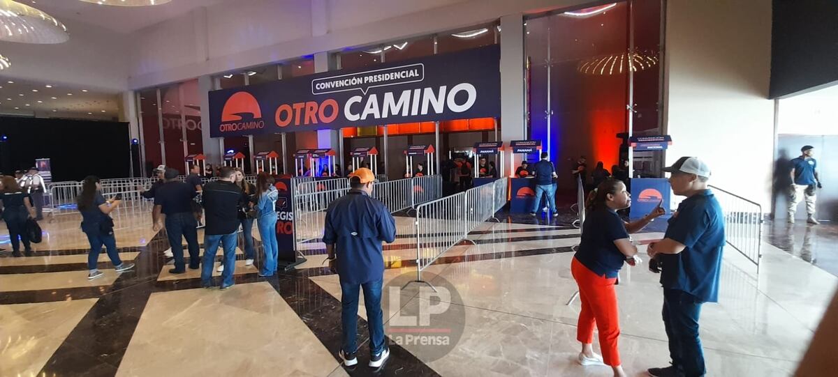 Iniciaron las votaciones en el Movimiento Otro Camino para ratificar a Lombana como candidato presidencial