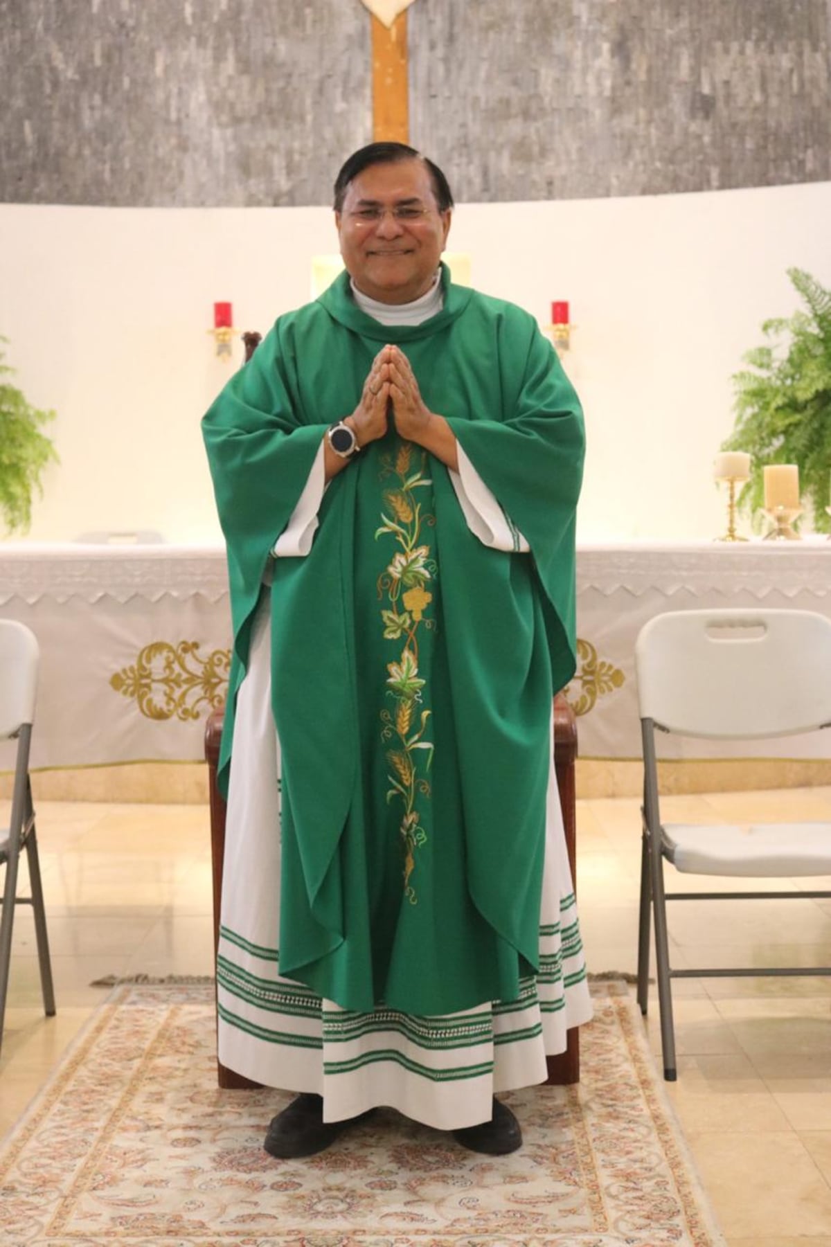 Cuestión de fe. Volvió la procesión a la Divina Misericordia, sin David Cosca, pero con el padre Manuel