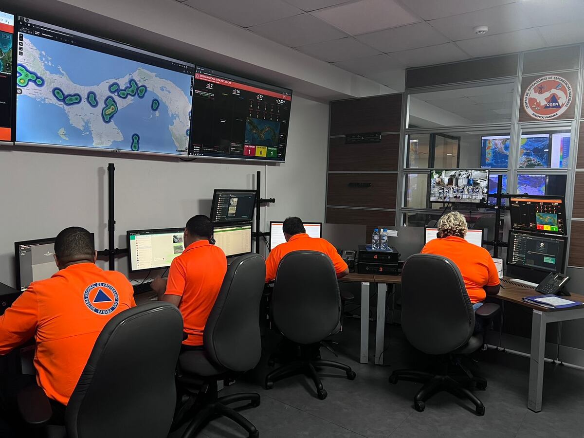 La segunda vida de seis personas: Sinaproc logra asombros rescates tras fuertes lluvias y crecidas de ríos