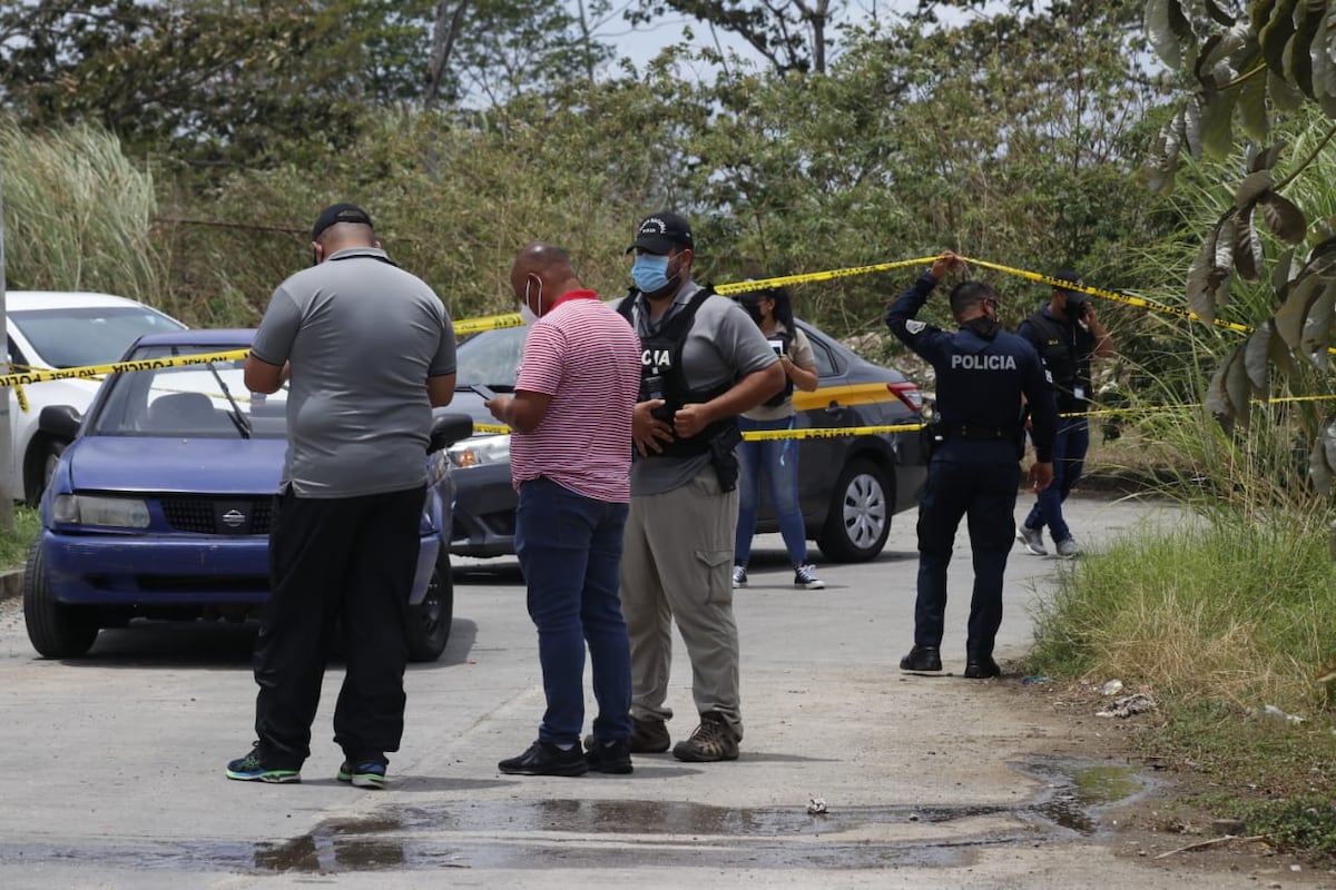 Asesinan a sujeto en el portal de una residencia en Pacora 