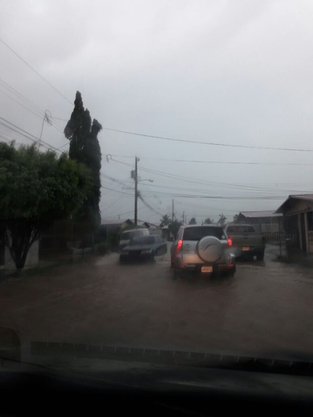 Sinaproc brinda asistencia a 25 casas afectadas por las fuertes lluvias