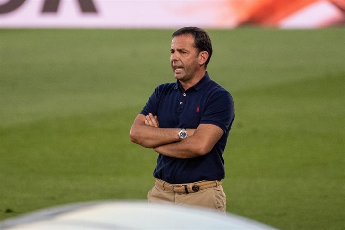 Calleja no seguirá como entrenador del Villarreal