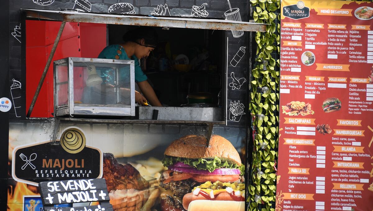 Lizy Valdés, una joven madre emprendedora del sector de Las Mañanitas