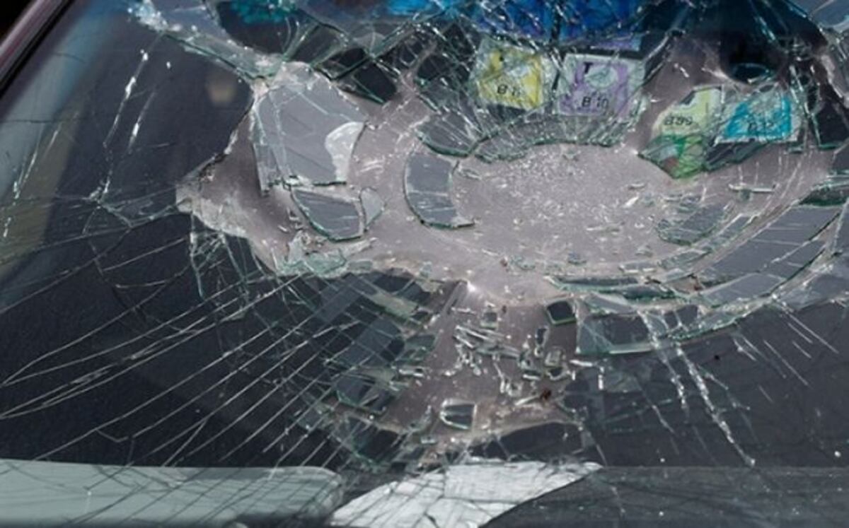 Psicópata! Hombre atropella a su esposa luego de que ella le pidió el divorcio