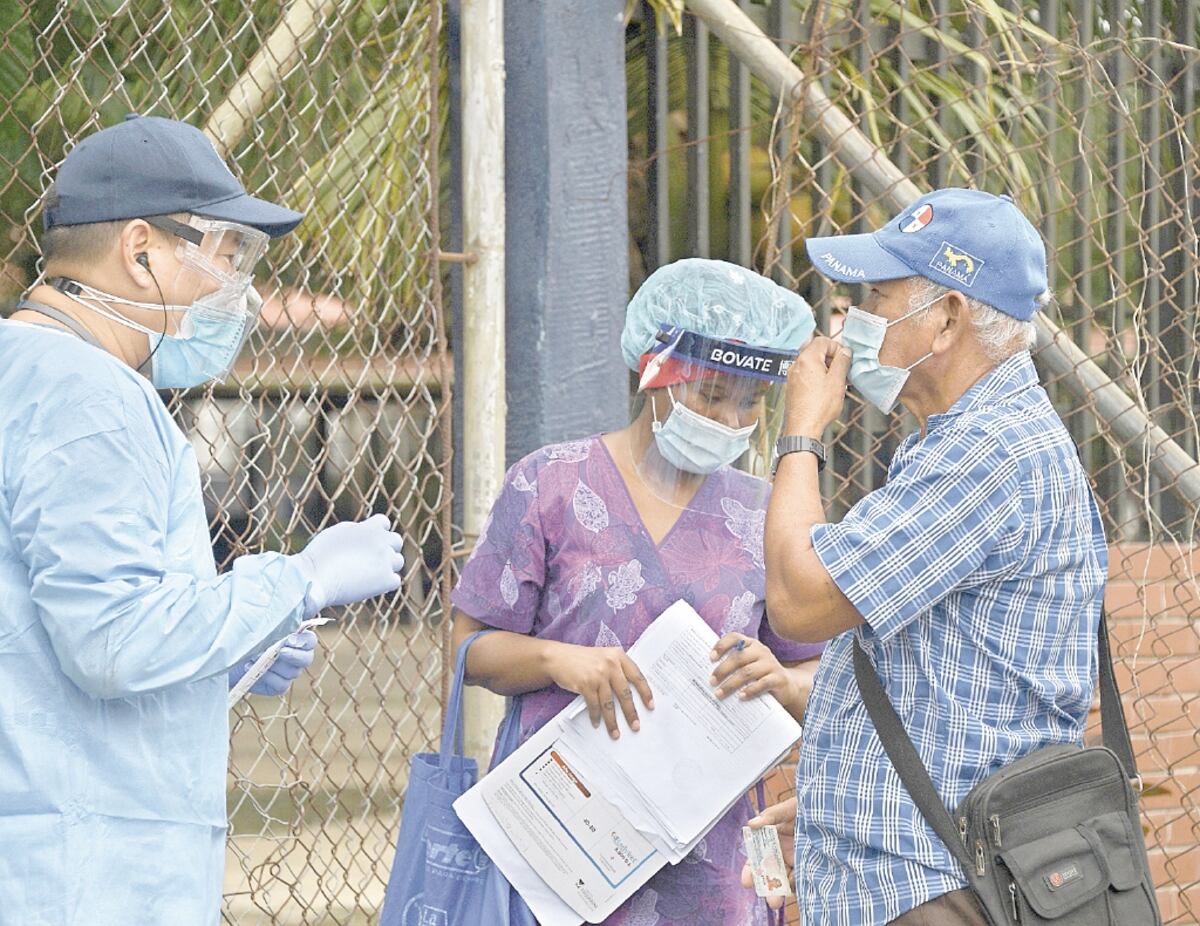 Holanda marca récord de contagios covid en medio de confinamiento