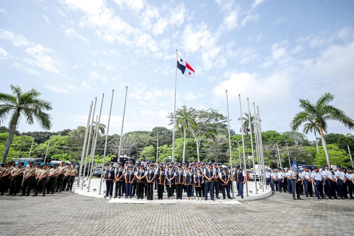 El presidente de la Republica Laurentino Cortizo traspasa el mando de las Fuerzas Públicas al Tribunal Electoral