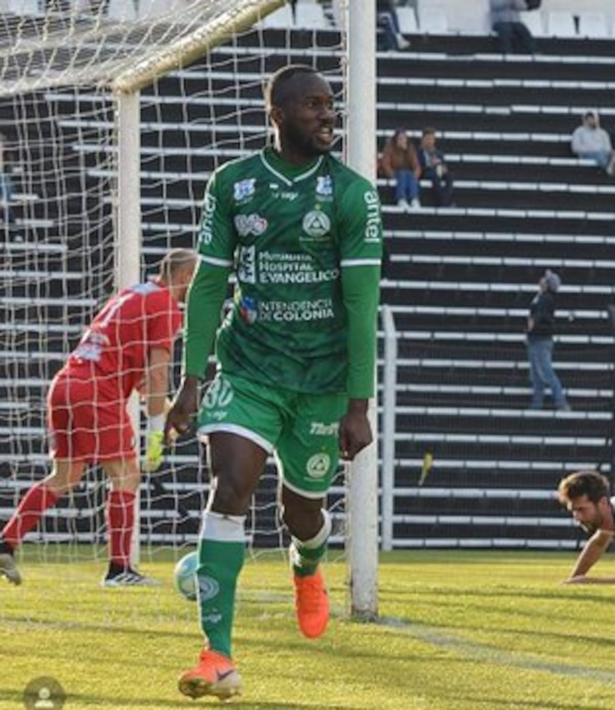 Lo llaman: Waterman regresará a la selección para medirse a México