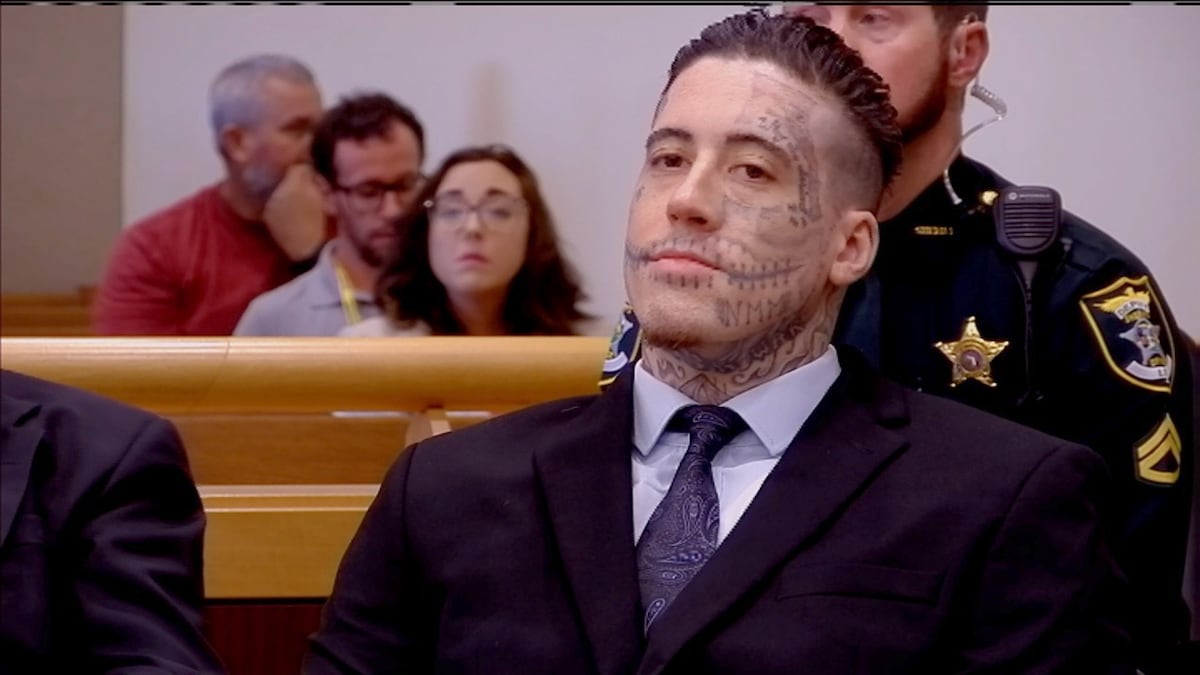 Condenan a pena de muerte al ‘asesino guapo’