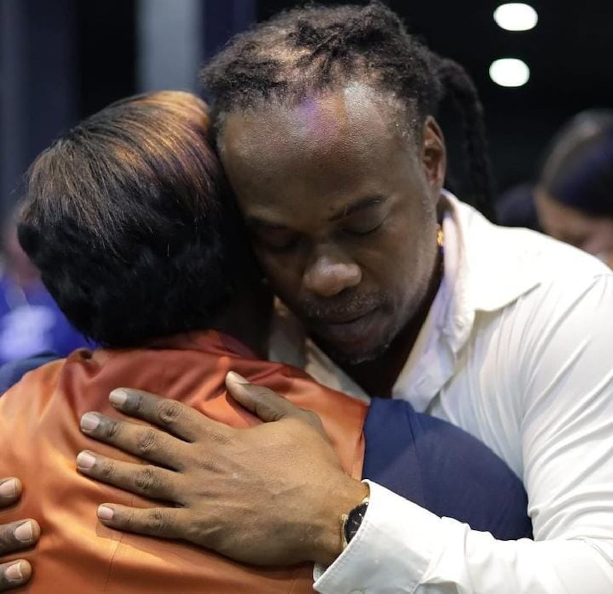 Viene la plena celestial. Dios tocó el corazón de Kafu Banton