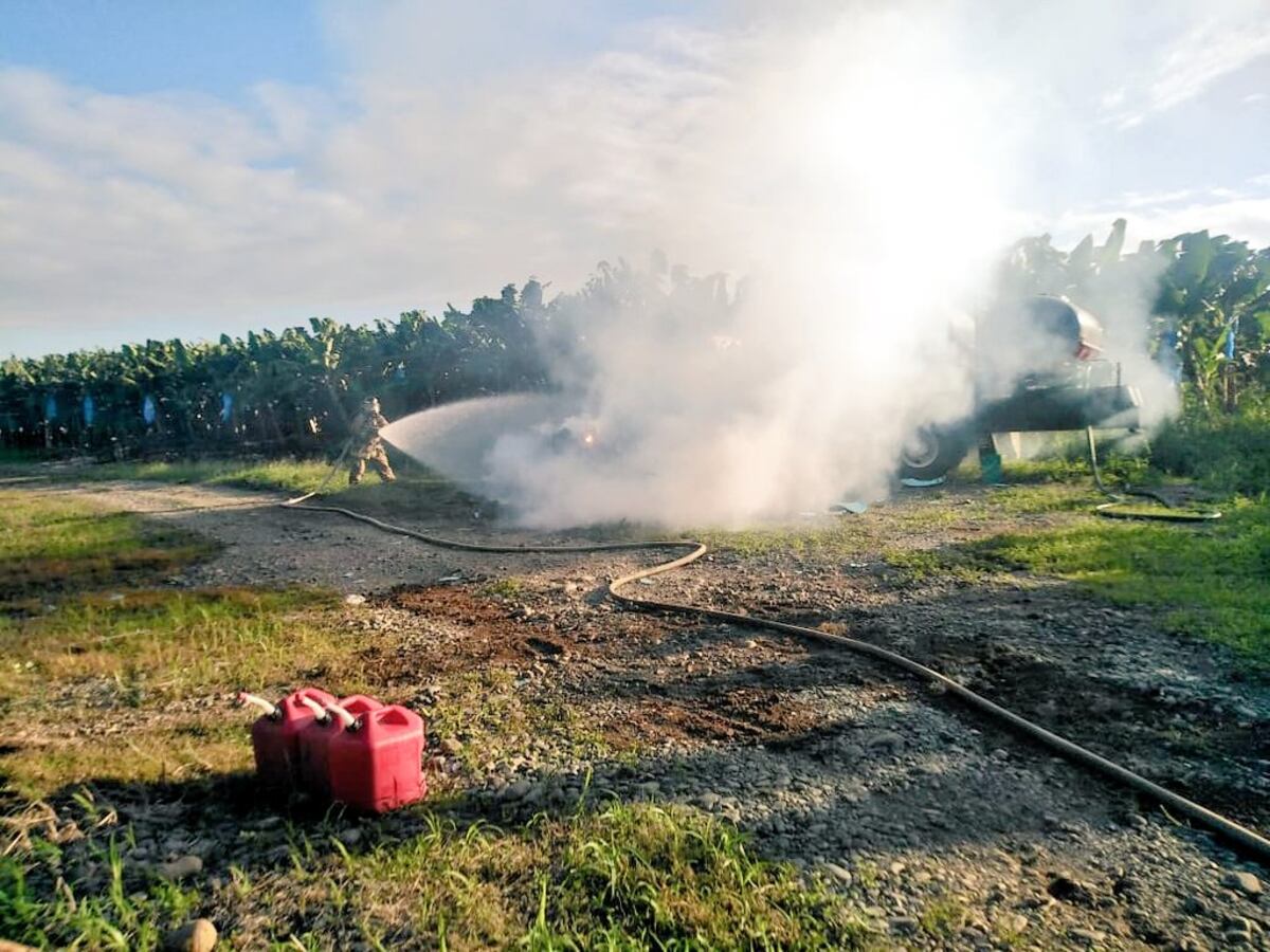 Helicóptero se estrella contra camión de combustible en Changuinola. Hay un herido