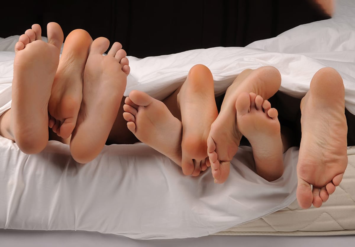 Swingers: así es el mundo secreto de las parejas que comparten amor... y cama