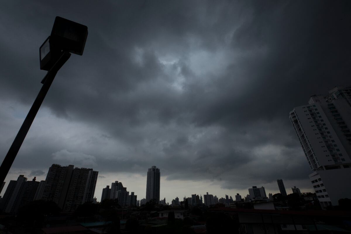 Prevención por lluvias y tormentas, advierte Sinaproc