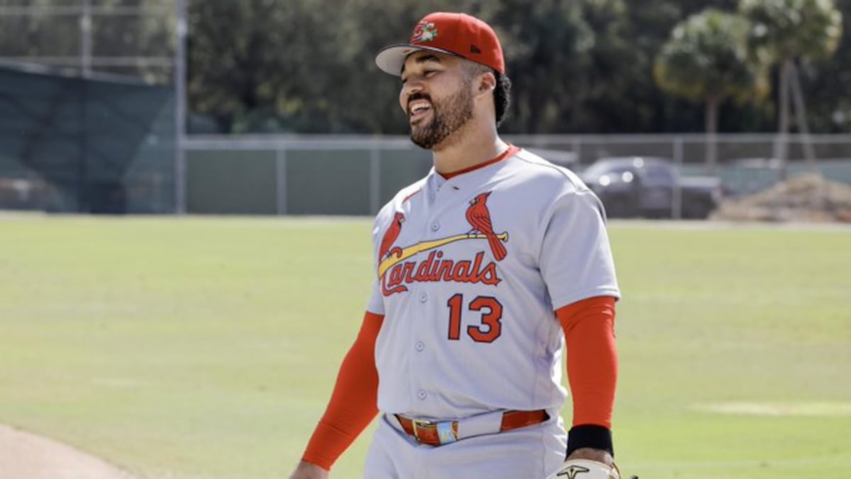 ¡Otro panameño al mejor béisbol del mundo! Leonardo Bernal da el gran salto a Grandes Ligas