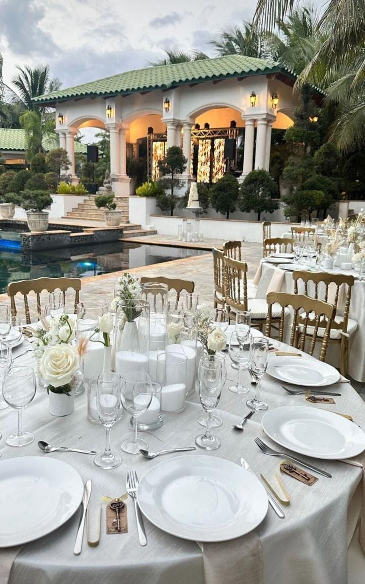 Erika Ender, celebra boda de ensueño junto a su amado Mike a los 49 años de edad +Fotos