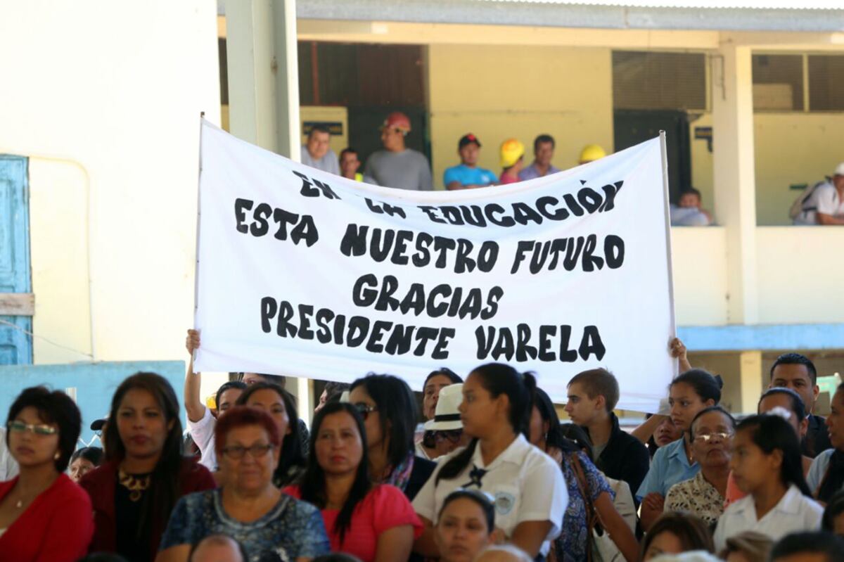 Así fue el estreno del Centro Educativo Básico General Josefa Montero