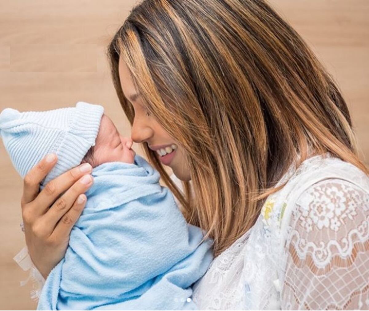 ¡Cosito! La presentadora Nicolle Ferguson presenta a su Dante Alessandro