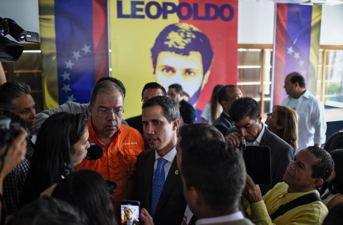 Maduro reta a Juan Guaidó a ir a elecciones presidenciales para vencerle