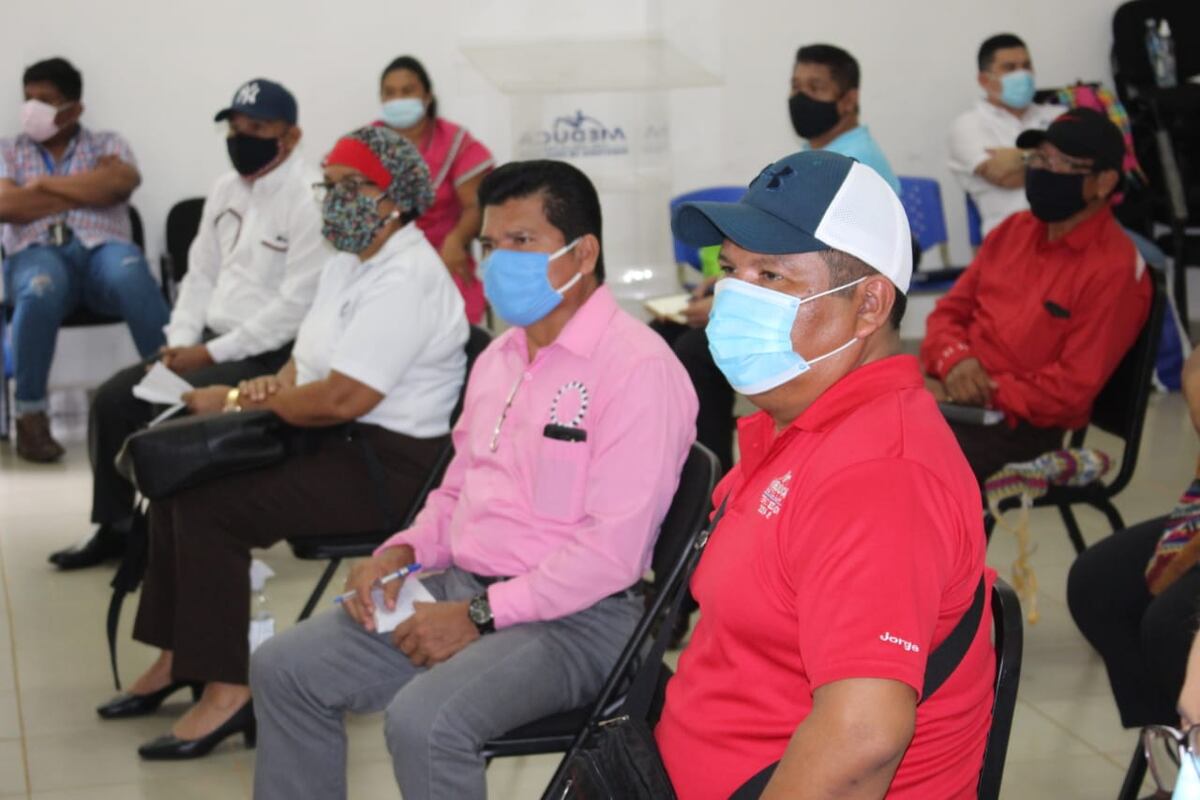 Meduca repartirá más de dos mil tablets en la comarca Ngäbe Buglé