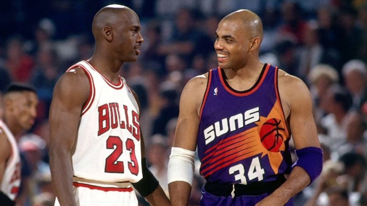 Charles Barkley crítica la forma en que se trata el racismo en el deporte en la actualidad