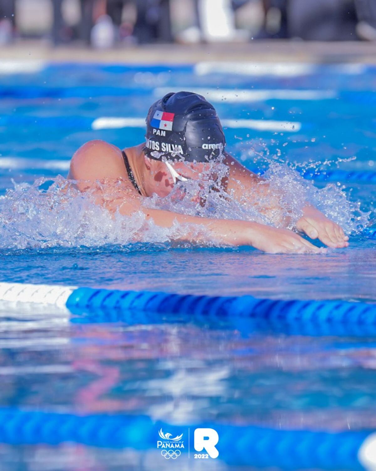 Nadadora Santos le da la primera medalla a Panamá en Argentina