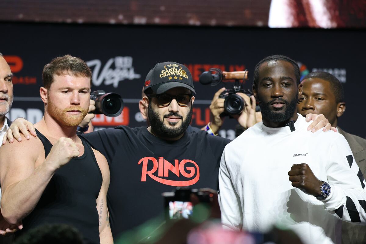 Canelo defenderá sus títulos en Las Vegas con una bolsa multimillonaria y un reto histórico