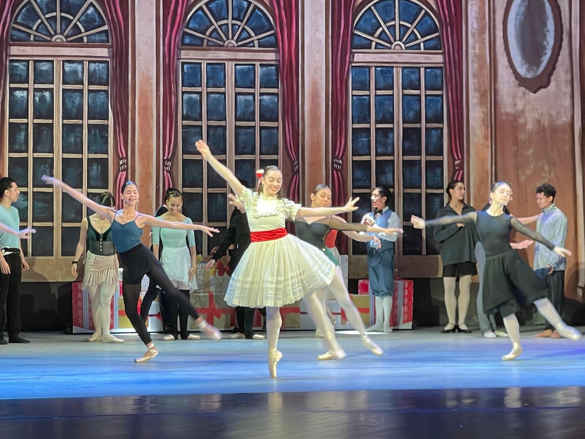 Así se prepara El Ballet Nacional para llenarse de Navidad con ‘El Cascanueces’