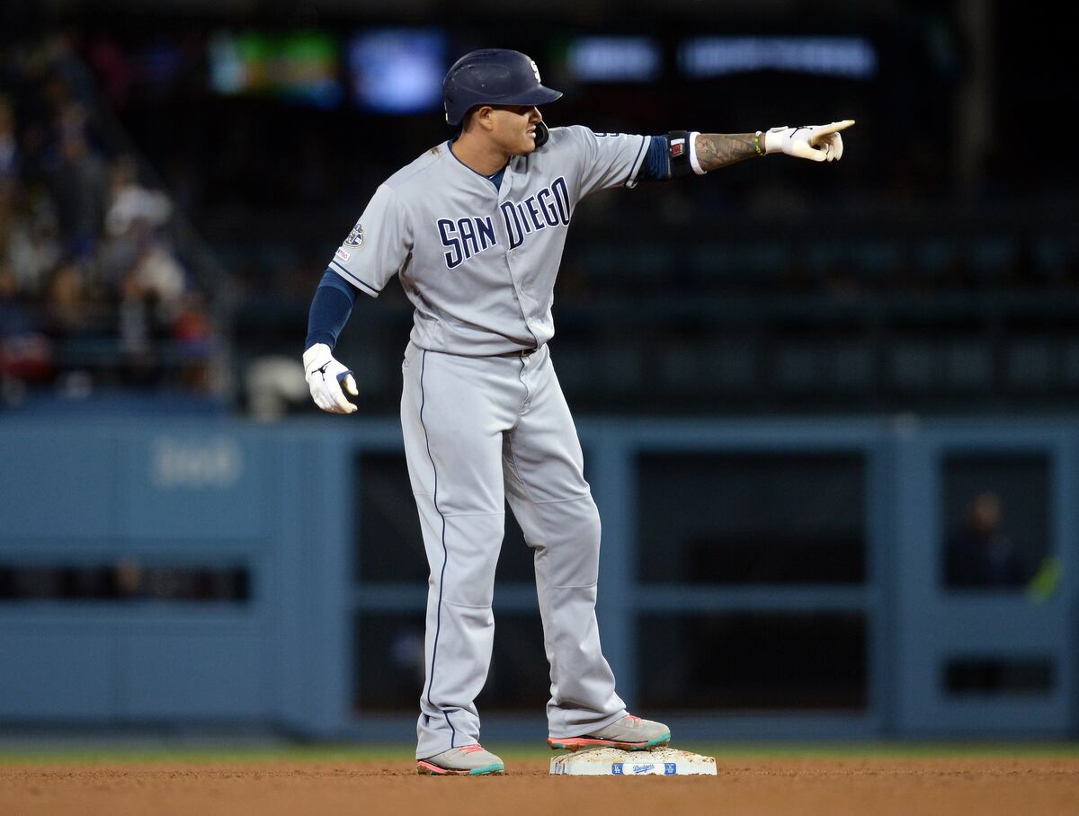 Machado recibe gritos homofóbicos