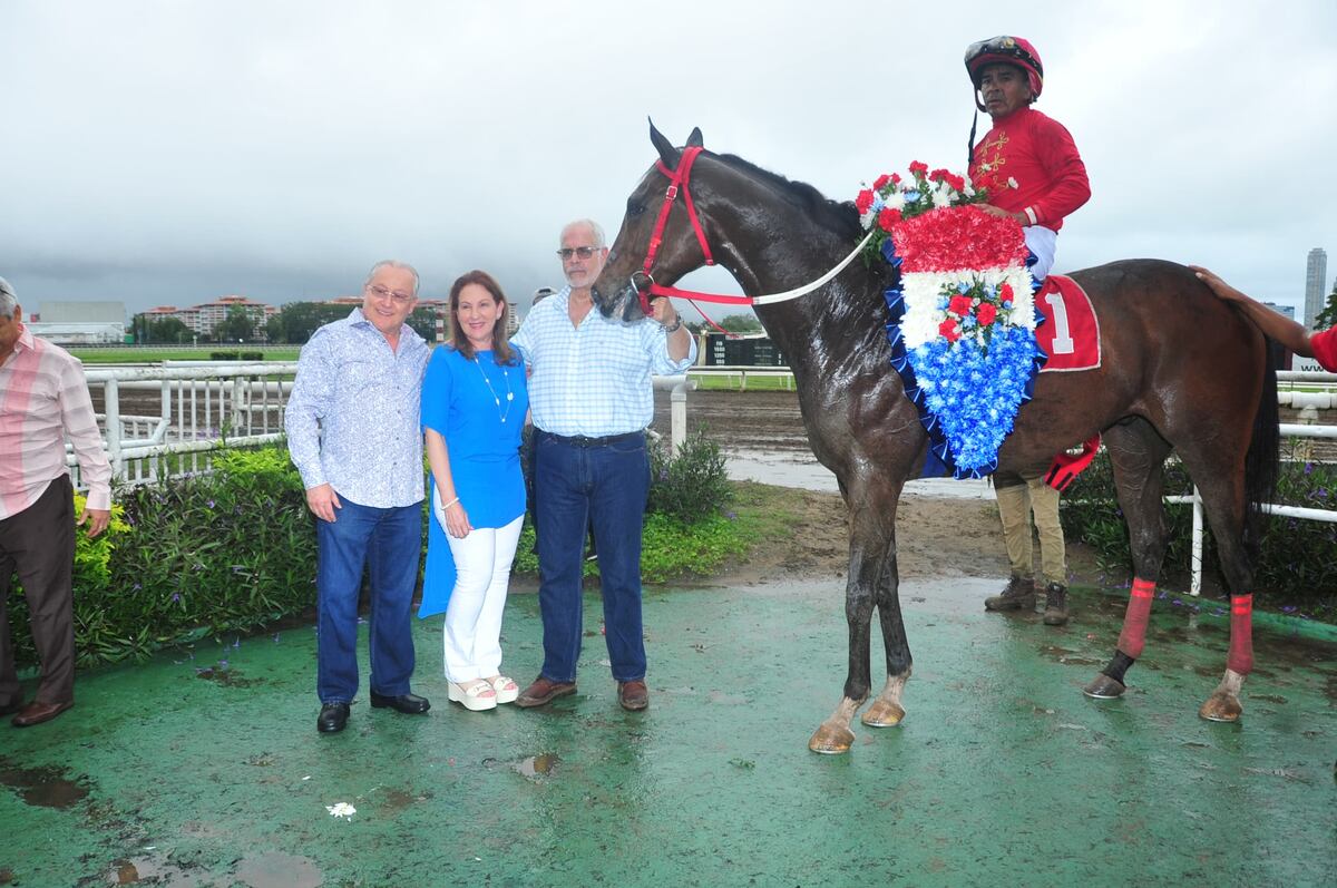 Eagle in Love brilla en el Clásico Junta de Control de Juegos 