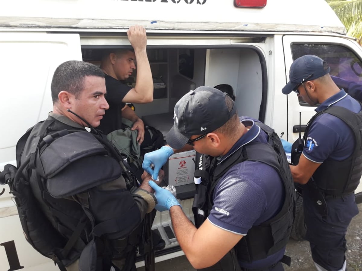 Precaristas en Chiriquí le tiran a matar a unidades de la Policía Nacional