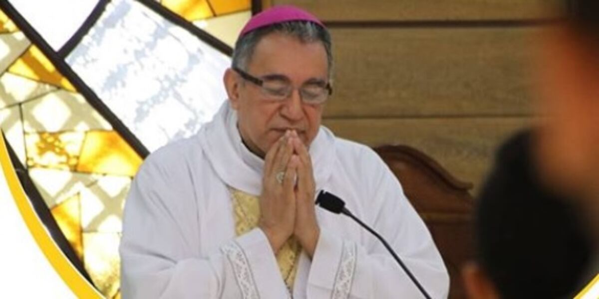 ‘Zapatero a tu zapato.Tienen la osadía de hablar del actuar de la Iglesia’. Monseñor Ulloa le da su ‘pa tras’ a los que critican