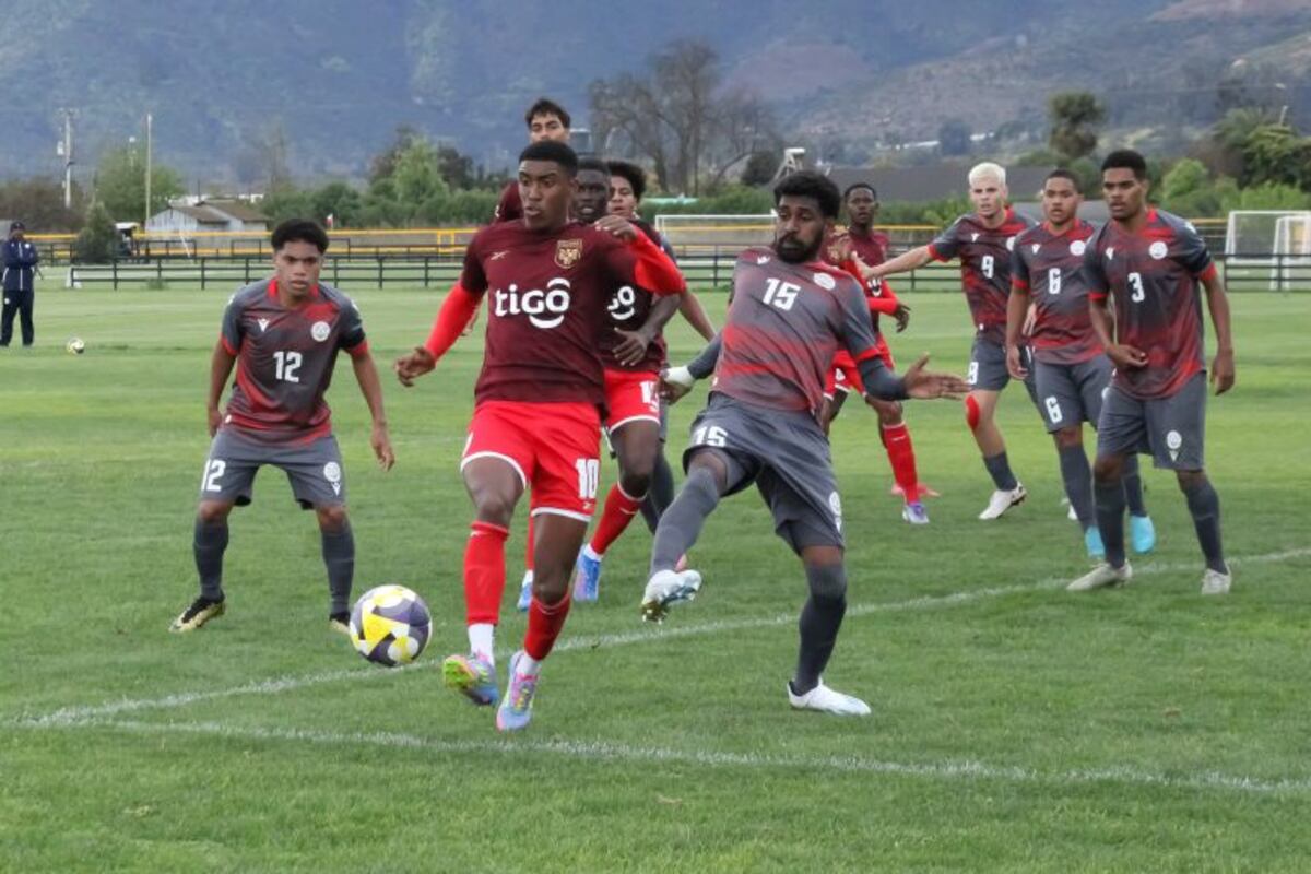 Jorge Dely Valdés define a los 21 jugadores de Panamá Sub-20 para su debut en la Copa Mundial FIFA