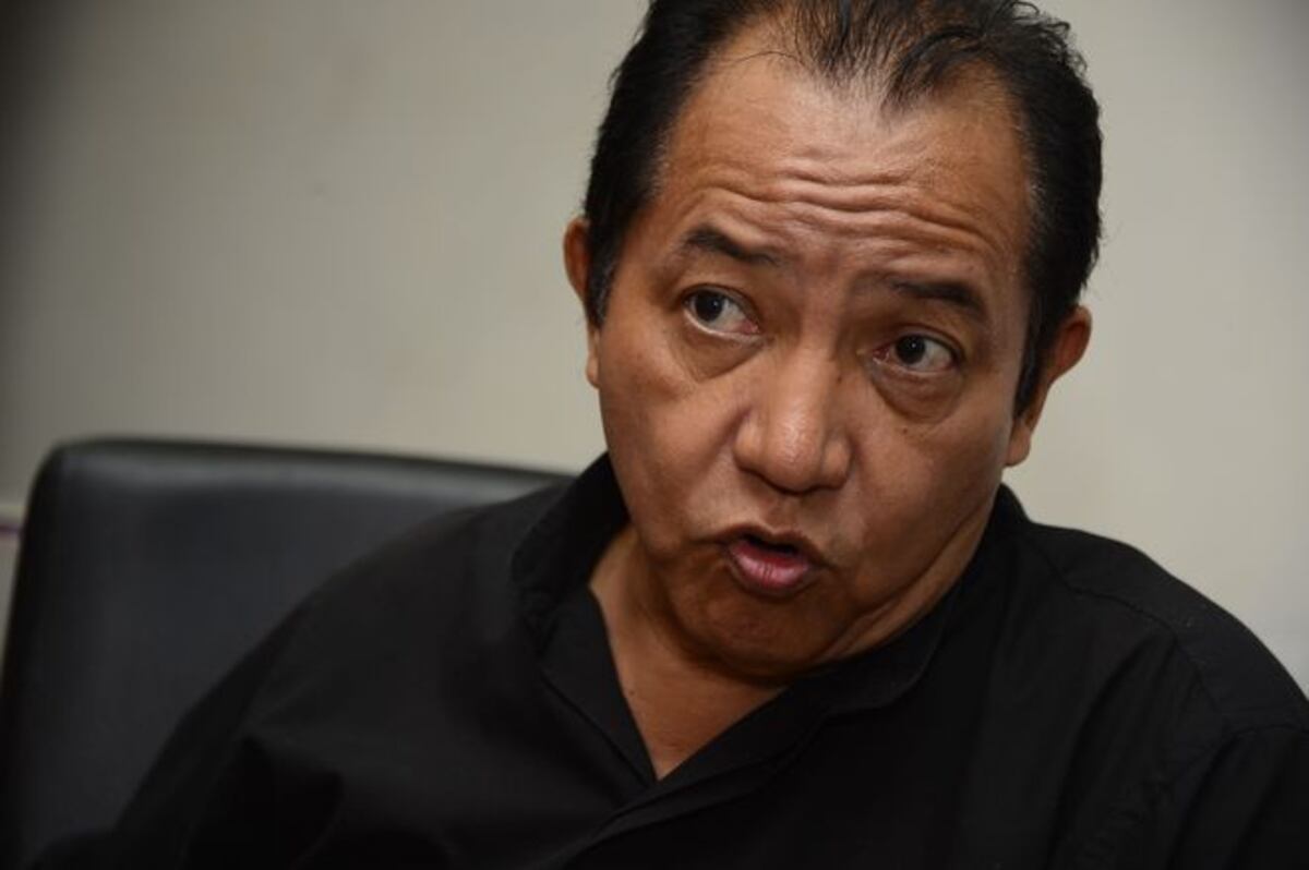 Se revela que el nombre del padre separado de sus deberes es David Cosca