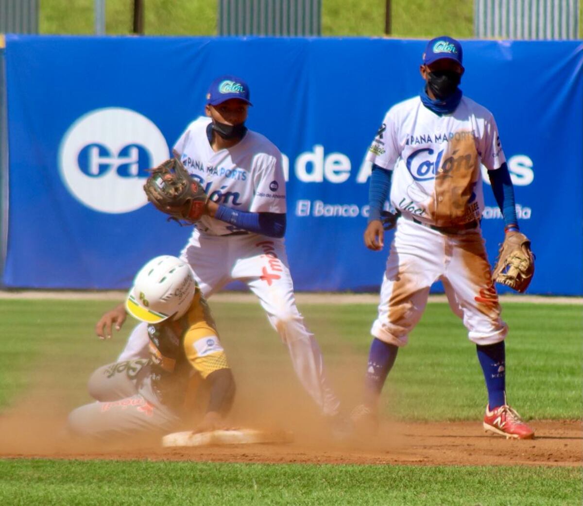 Colón visita a Oeste y Metro recibe a Herrera en el arranque de la Serie de 8