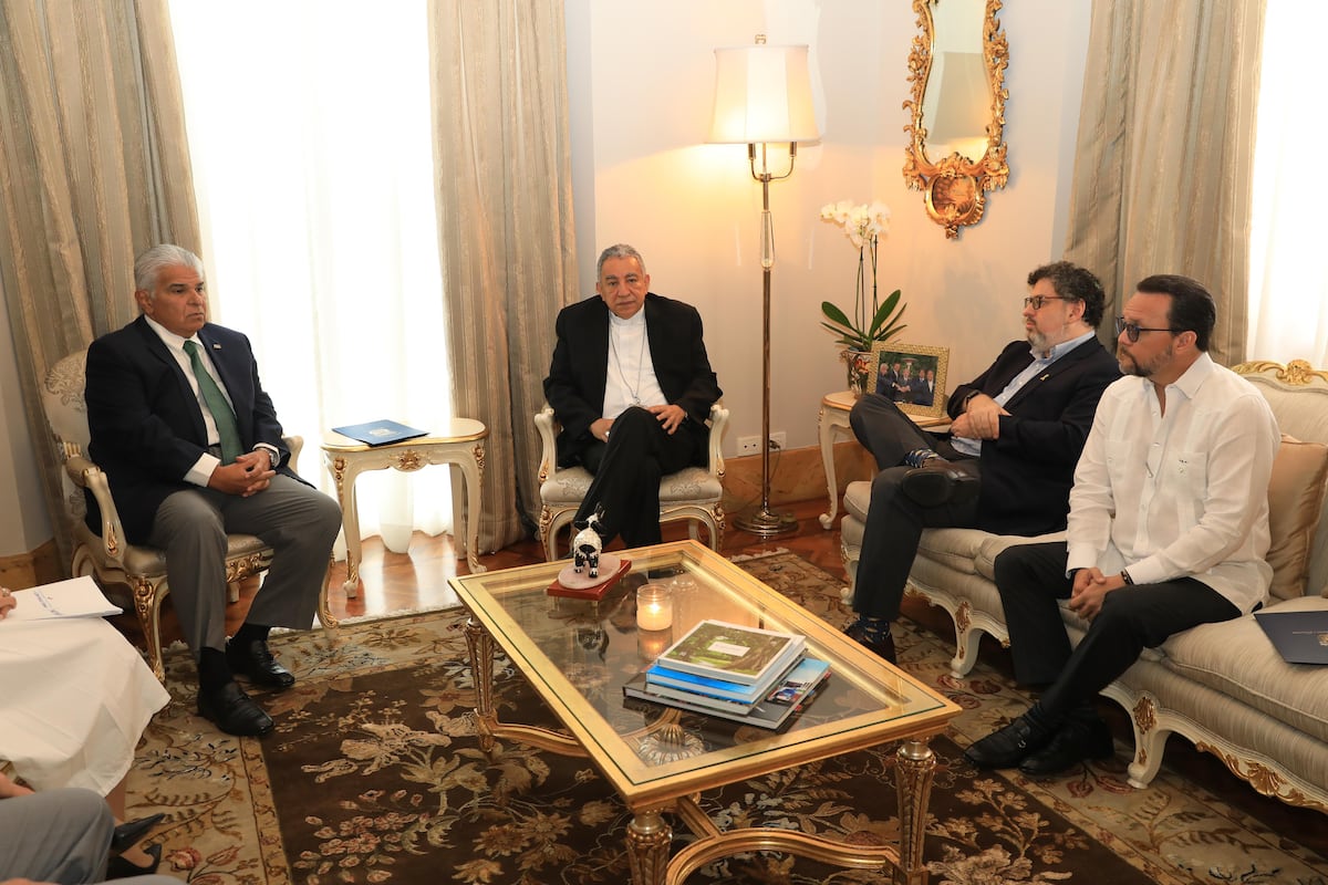 Gobierno y líderes religiosos buscan poner fin a crisis laboral en Bocas del Toro