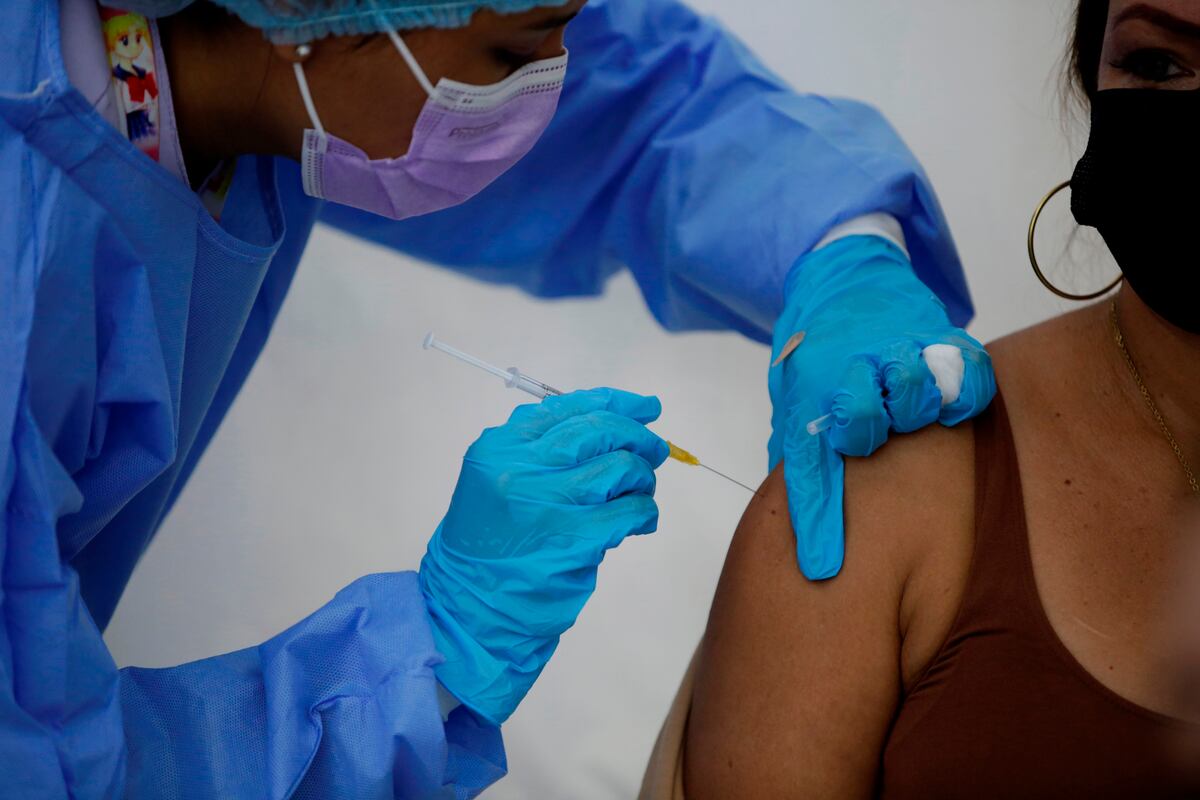 Autoridades afirman que se está controlando la nueva ola pandémica en Panamá