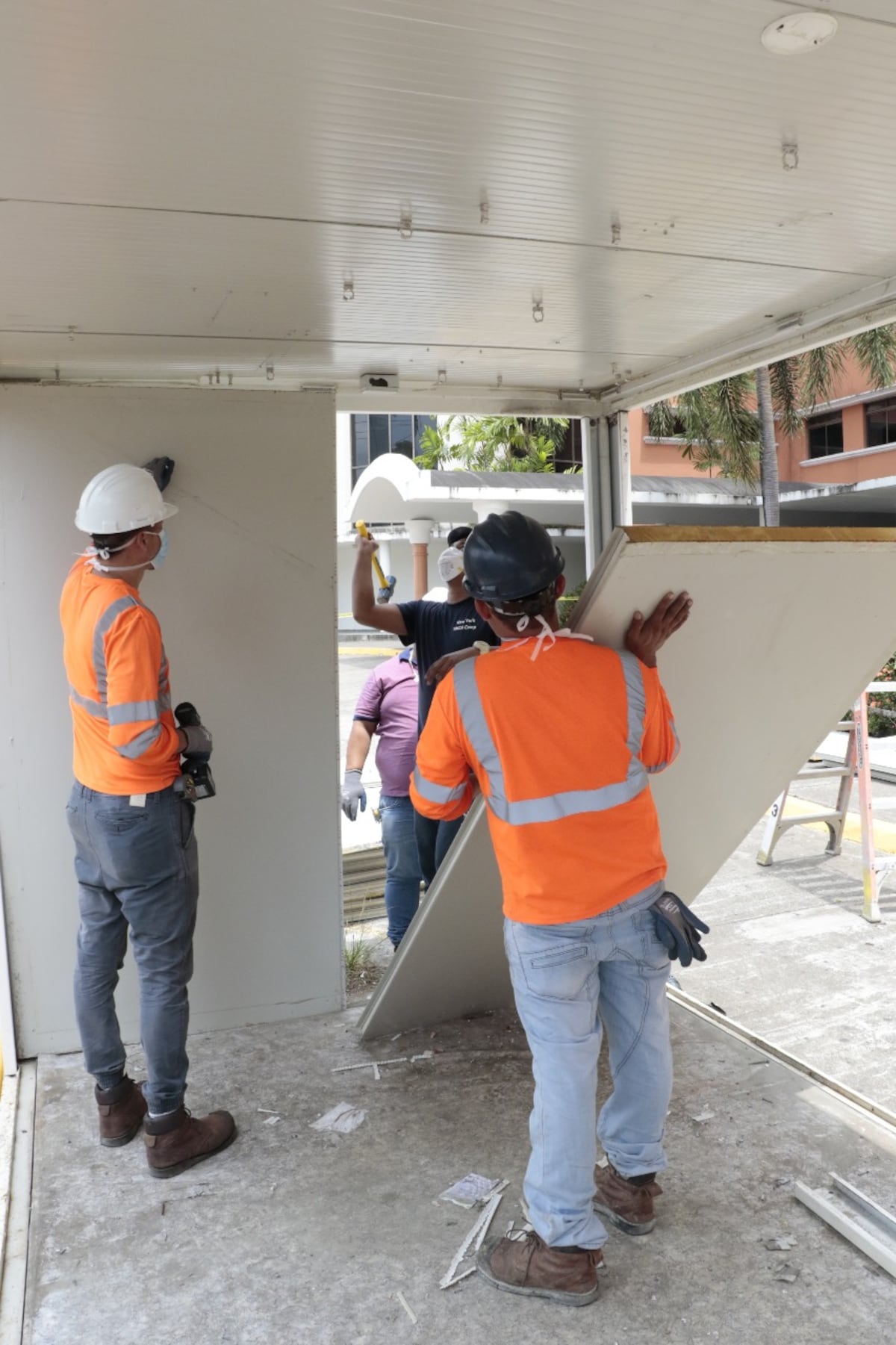 Hospital Santo Tomás se prepara para atender pacientes con covid-19