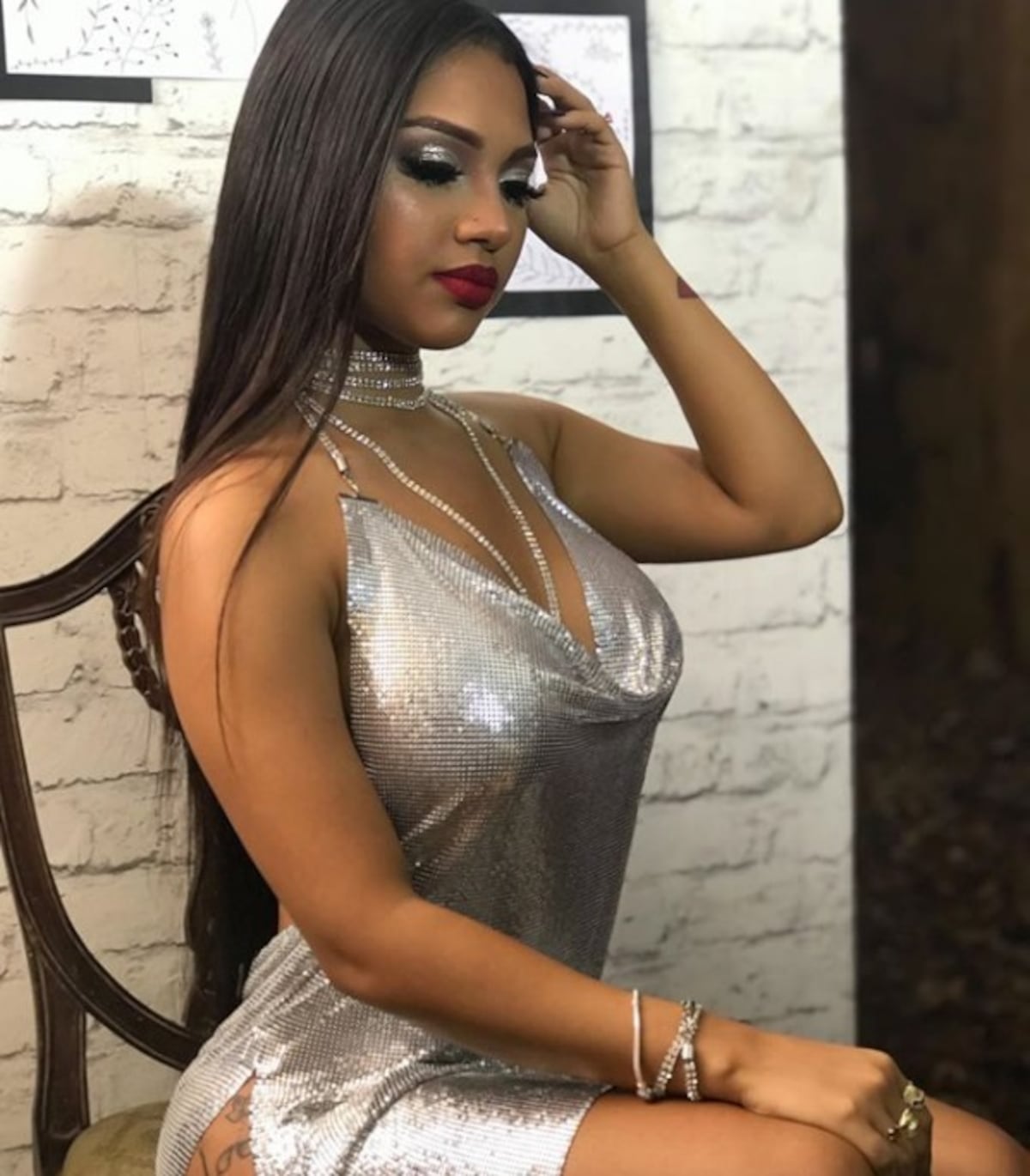 Bárbara. Anyuri muestra sus aureolas sin censura +Foto y video