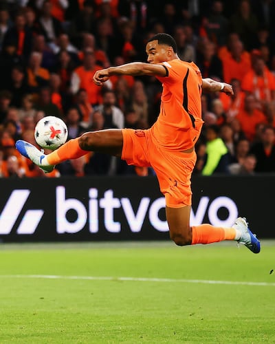 Gakpo amarga el debut de Klopp con un gol agónico para Países Bajos