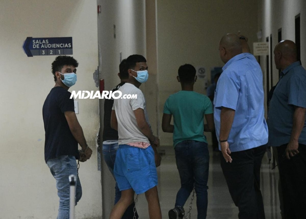 Juez decidió ordenar detención para los tres implicados en el homicidio a golpes de Anthony en riña callejera. Videos