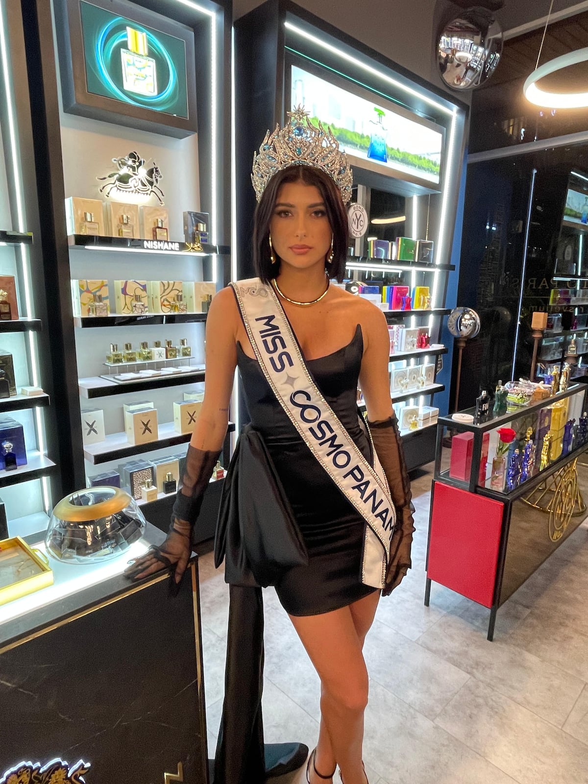 ¡Brilló como nunca! Italy Mora deslumbra junto a la Miss Cosmo Internacional en Panamá