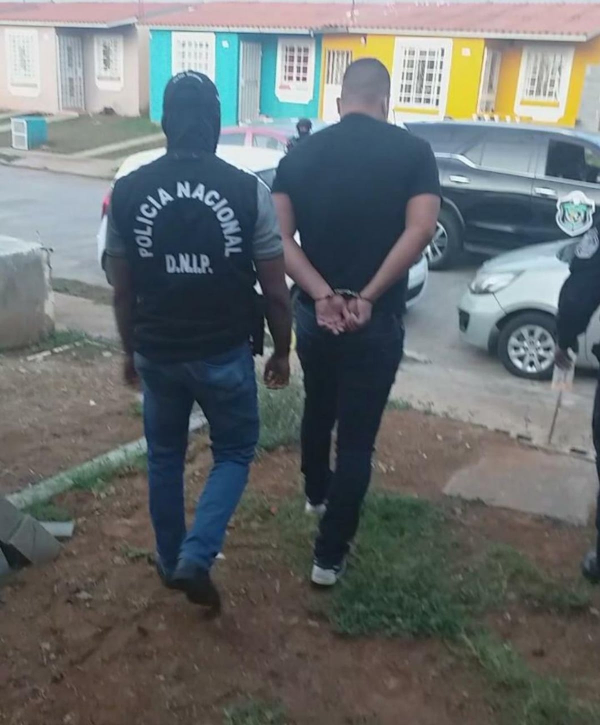 Detienen a alias ‘Sharawy’ luego de un año de ser buscado por el delito de femicidio. La mujer era acosada por el sospechoso