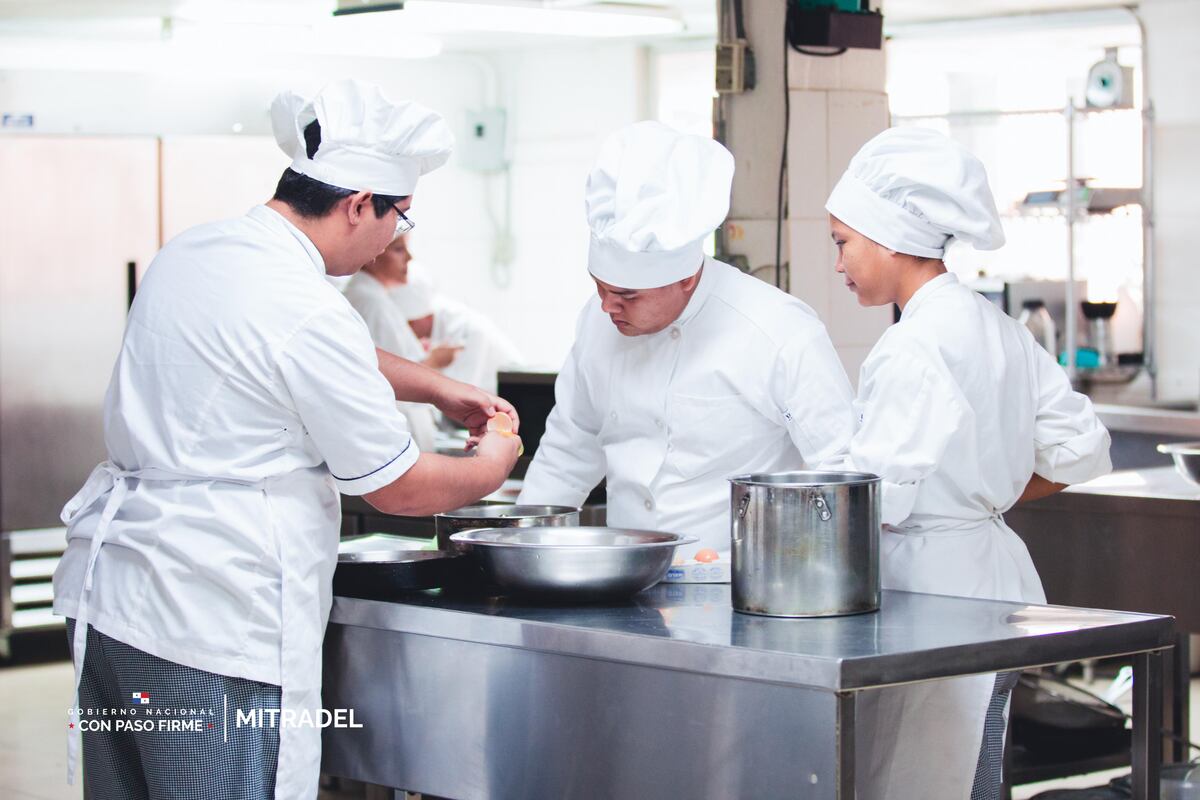 ¿Buscas trabajo?  Se abren nuevas vacantes, empleos en áreas de Panamá y Chiriquí