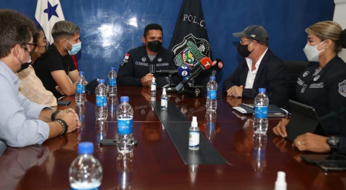 Tras el revuelo, director de la Policía y jugador de la ‘Sele’ se encuentran cara a cara. Video