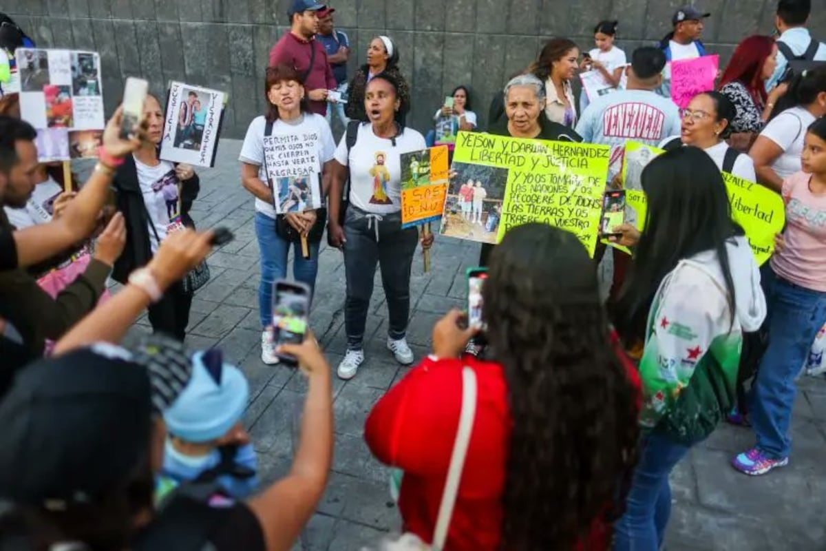 ¡Regresan a casa! Tras 125 días en el CECOT, migrantes venezolanos vuelven a Caracas