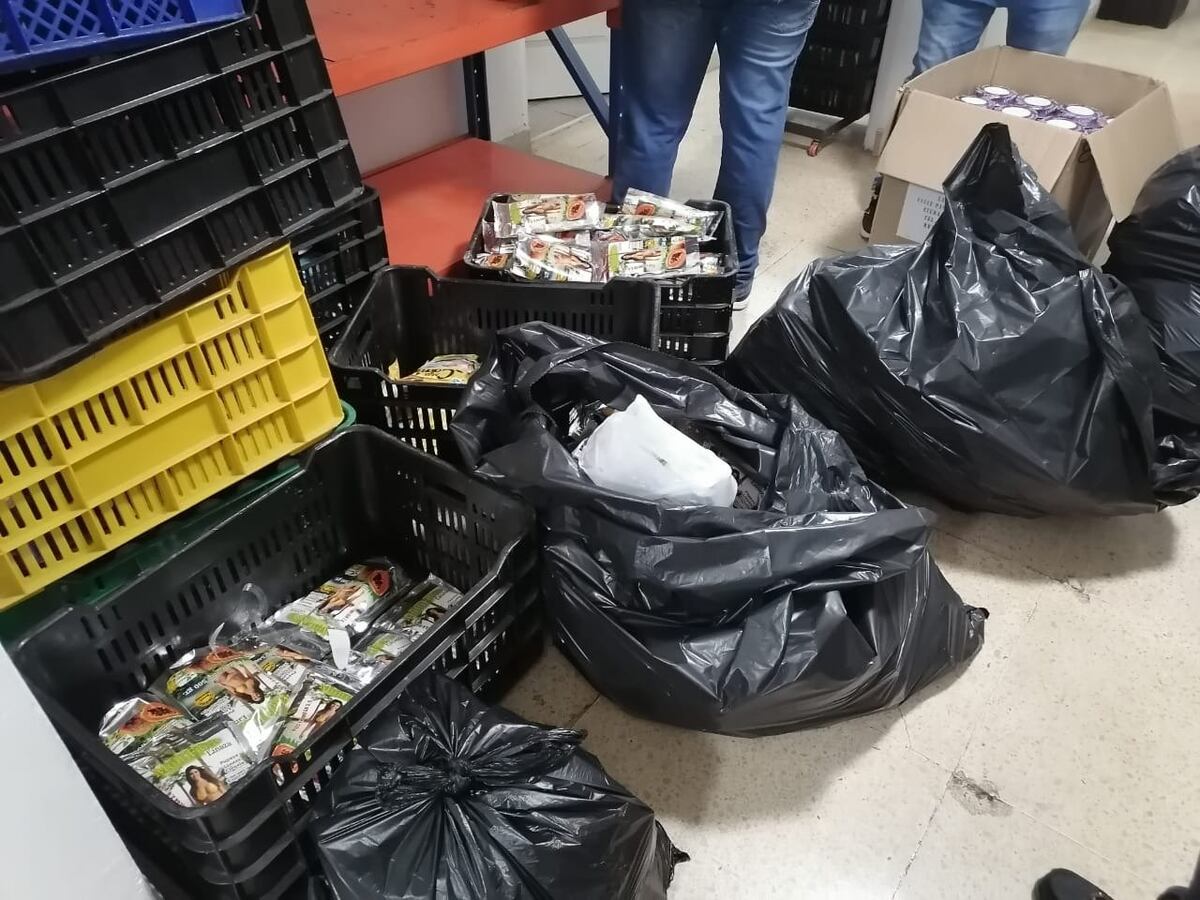 Les  caen con todo. Desmantelan laboratorio clandestino de medicinas en El Cangrejo