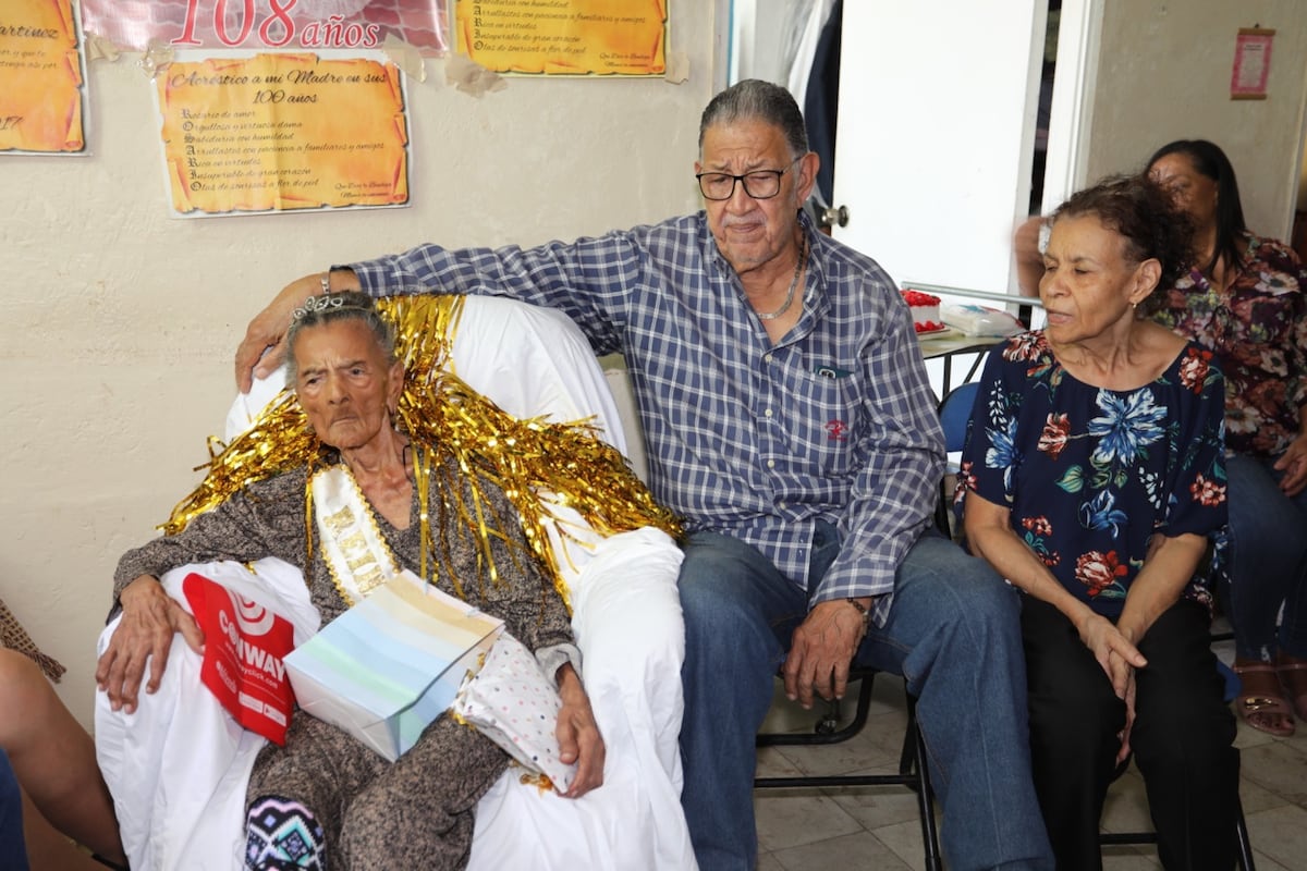 ¡108 años y contando! ‘Chayito’, la abuela que ha visto la historia de Panamá pasar frente a sus ojos