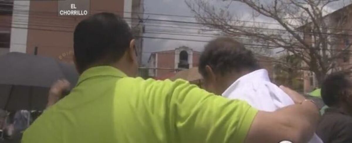 Chello Gálvez abraza a Varela y dice ser su amigo