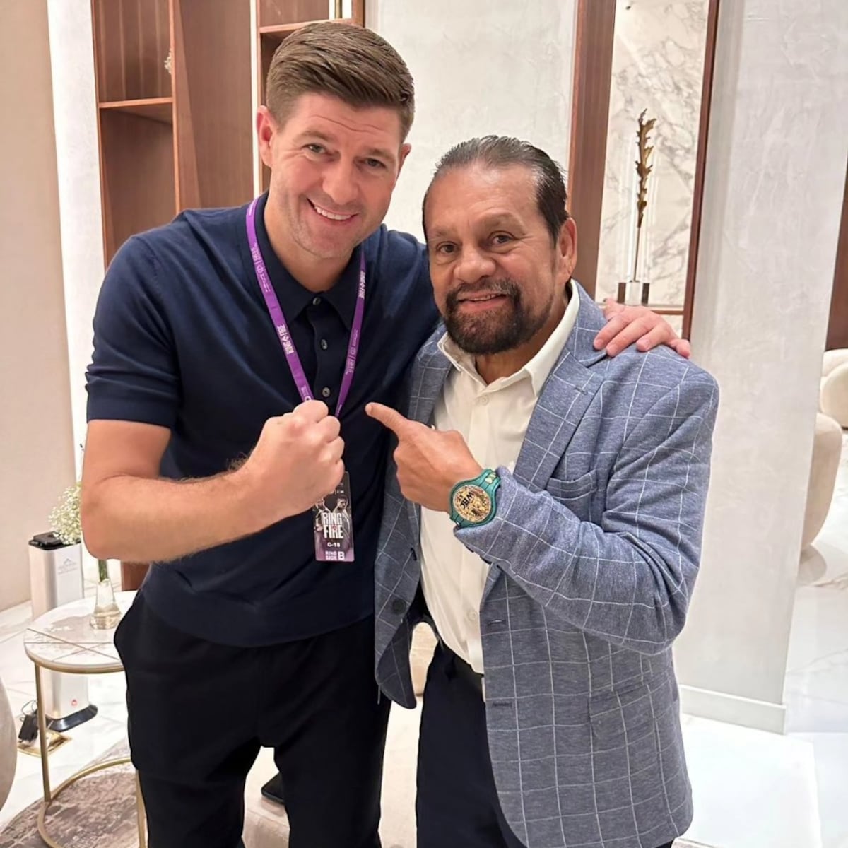 Roberto Durán junto a Cristiano Ronaldo, Jean-Claude Van Damme, Gerrard y más en Arabia Saudí