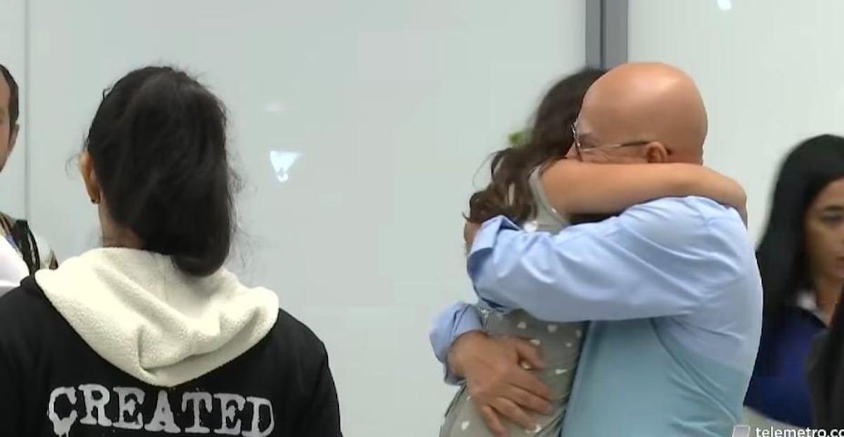 Kai Liah vuelve a Panamá tras ser llevada por su madre; su padre asegura que mantendrá contacto con ella